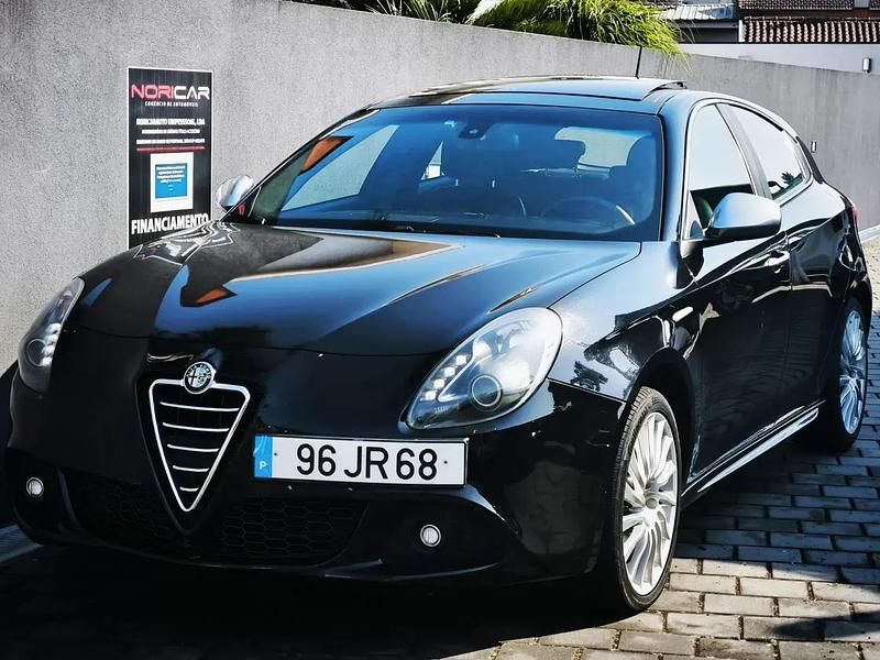 Preto Usado 2010 Alfa Romeo Giulietta Distinctive Citadino | € 8.950 - Imagem 1/4