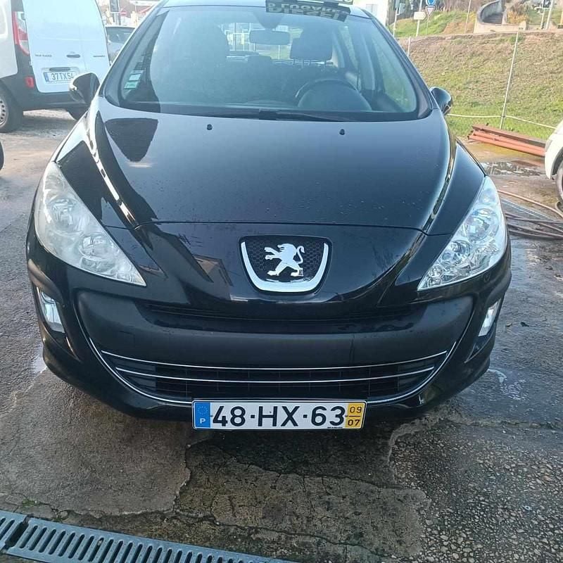 Preto Usado 2009 Peugeot 308 Citadino | € 6.950 (Preço justo) - Imagem 1/4