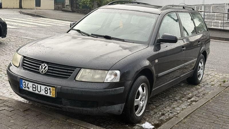 Usado 2000 VW Passat Sedan | € 1.490 - Imagem 1/4