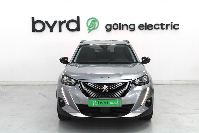 Usado Peugeot e-2008 Allure 100 kW (136 HP) 2022 Cinza SUV