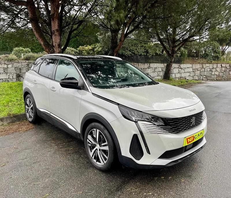 Usado Peugeot 3008 130 HP (95 kW) 2021 Branco SUV