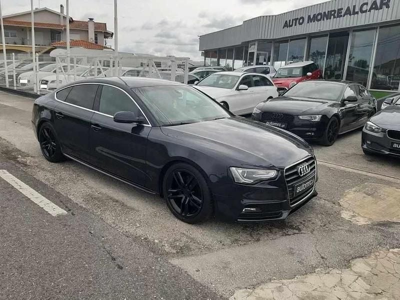 Azul Usado 2014 Audi A5 Sportback S-Line Citadino | € 18.900 (Bom preço) - Imagem 1/4