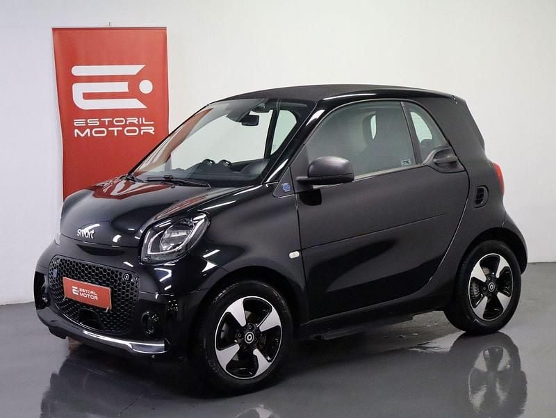 Preto Usado 2021 Smart ForTwo Electric Drive Passion Coupé | € 12.750 (Preço justo) - Imagem 1/4