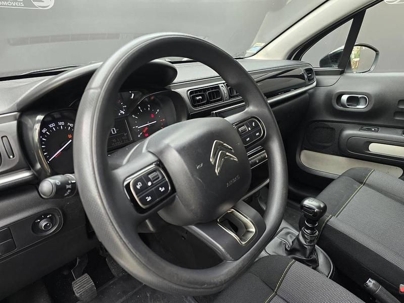Usado Citroën C3 Feel 102 HP (75 kW) 2021 Branco