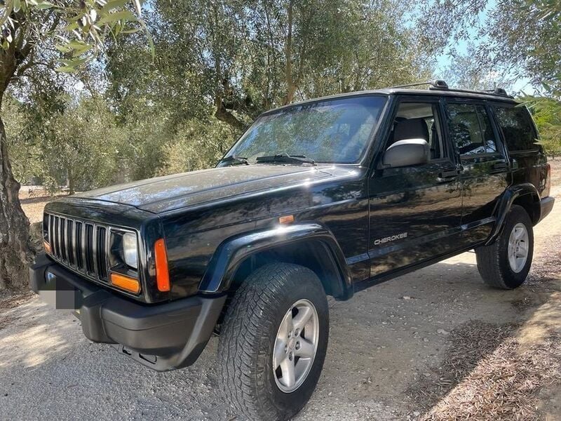 Usado 2000 Jeep Cherokee SUV | € 7.900 - Imagem 1/4