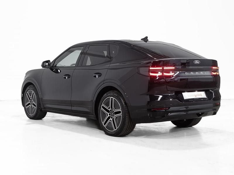 Usado Ford Capri 250 kW (340 HP) 2025 Preto SUV