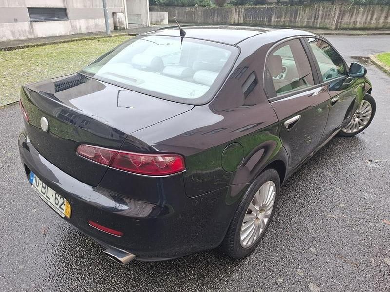 Usado Alfa Romeo 159 150 HP (110 kW) 2005 Sedan