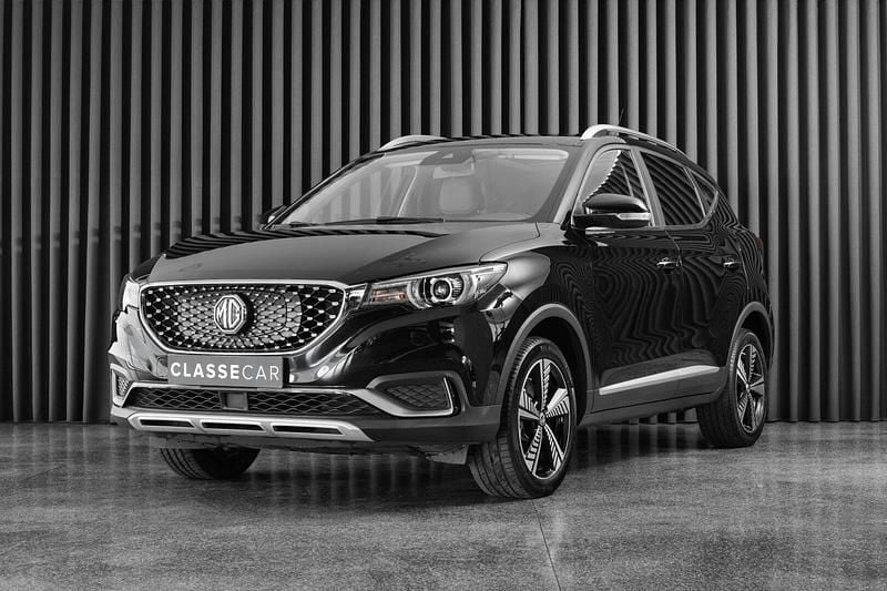 Preto Usado 2020 MG ZS Luxury Sedan | € 17.250 (Preço justo) - Imagem 1/4