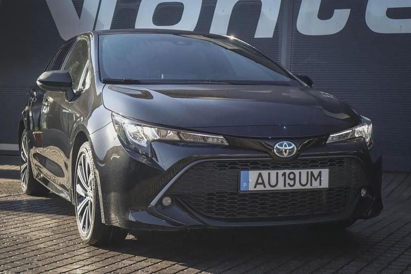 Usado Toyota Corolla 140 HP (102 kW) 2022 Preto