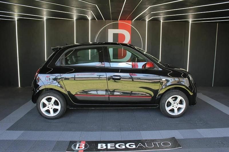 Usado Renault Twingo 70 HP (51 kW) 2015 Preto Citadino