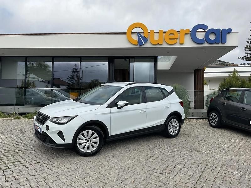 Branco Usado 2023 Seat Arona Style SUV | € 15.990 (Bom preço) - Imagem 1/4