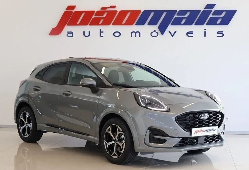 Cinza Usado 2025 Ford Puma ST-Line SUV | € 23.300 (Preço justo) - Imagem 1/4