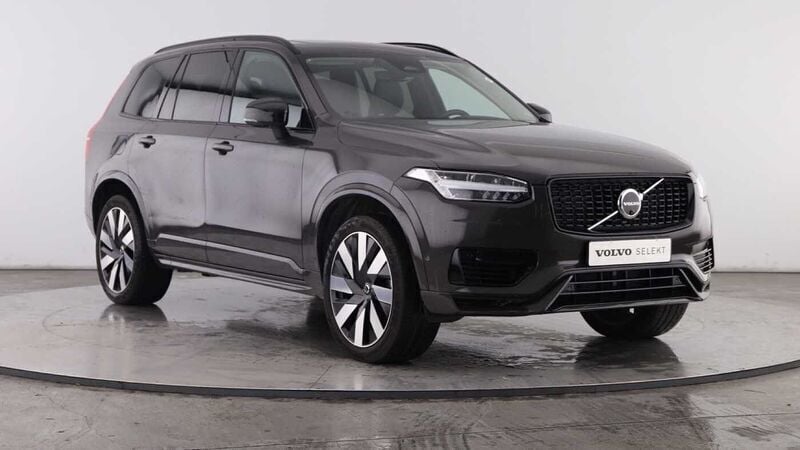 Cinzento Usado 2025 Volvo XC90 SUV | € 82.100 - Imagem 1/4