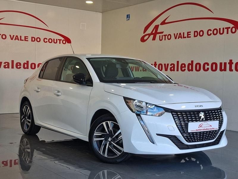 Branco Usado 2023 Peugeot 208 Active Citadino | € 14.450 (Bom preço) - Imagem 1/4