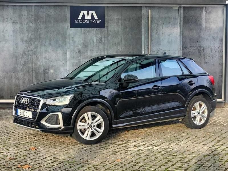 Usado Audi Q2 110 HP (80 kW) 2024 Preto SUV