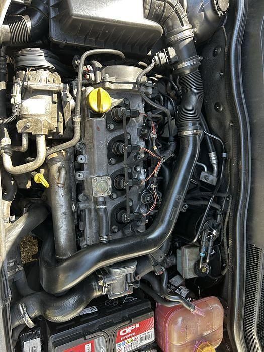 Usado 2006 Opel Astra Sedan | € 3.300 (Bom preço) - Imagem 1/4