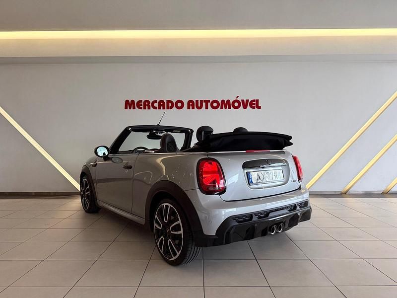 Usado Mini John Cooper Works Cabriolet 231 HP (169 kW) 2023 Cinza Cabrios