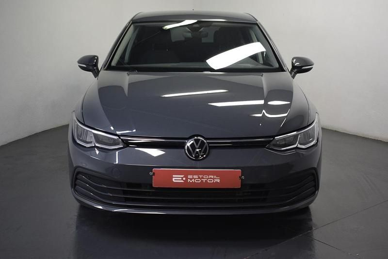 Usado VW Golf VIII Life 110 HP (80 kW) 2024 Cinza