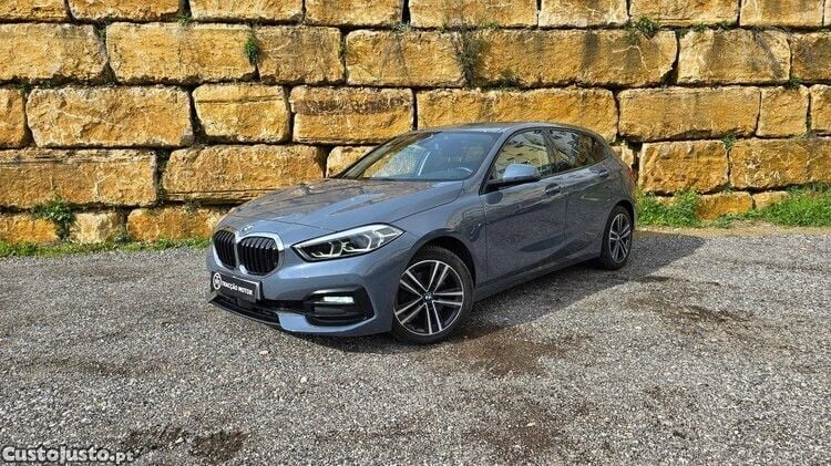 Usado BMW 118 Sport Line 150 HP (110 kW) 2020 Cinza Citadino