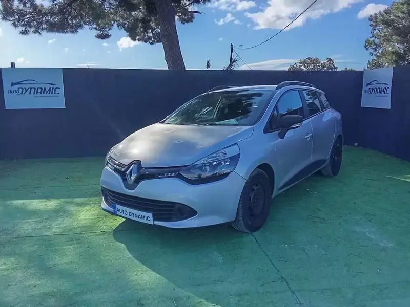 Cinza Usado 2014 Renault Clio GrandTour SE Carrinha | € 11.890 (Preço justo) - Imagem 1/4