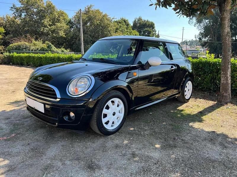 Usado Mini Cooper 90 HP (66 kW) 2010 Preto Citadino