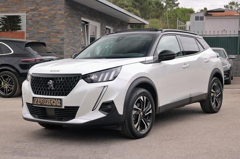 Branco Usado 2021 Peugeot 2008 GT-line SUV | € 22.500 (Preço justo) - Imagem 1/4