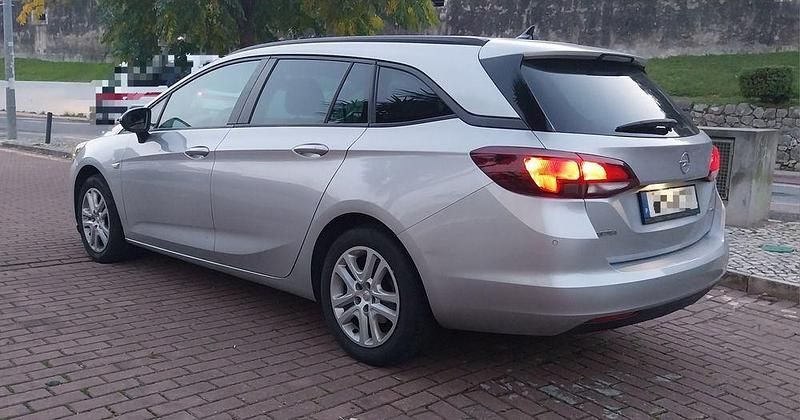 Usado Opel Astra 110 HP (80 kW) 2019 Carrinha