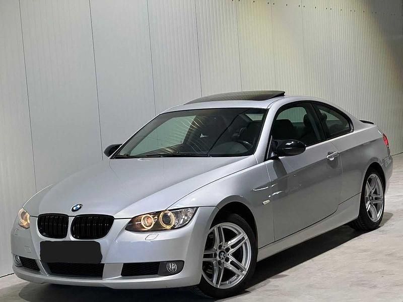 Usado 2009 BMW 320 Coupé | € 16.000 (Preço elevado) - Imagem 1/4