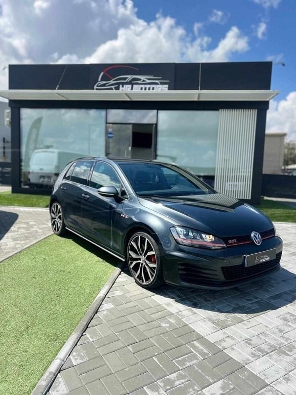 Cinza Usado 2016 VW Golf VII GTI | € 24.750 (Preço justo) - Imagem 1/4