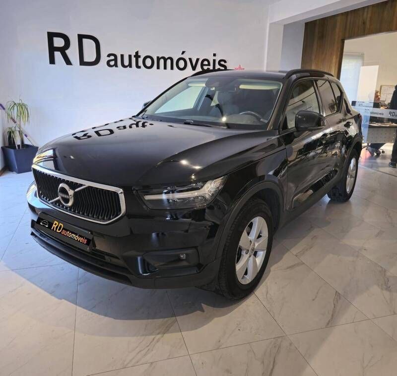 Preto Usado 2018 Volvo XC40 SUV | € 23.500 (Preço justo) - Imagem 1/4