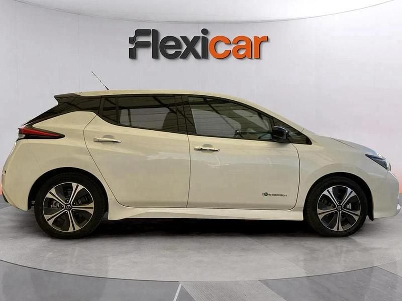 Branco Usado 2018 Nissan Leaf N-Connecta Citadino | € 11.490 (Preço justo) - Imagem 1/4