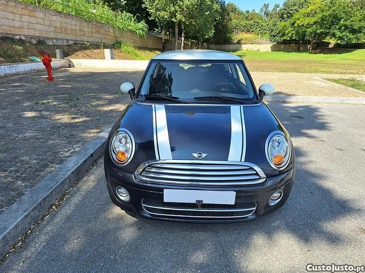 Preto Usado 2007 Mini Cooper Coupé Coupé | € 5.499 (Preço justo) - Imagem 1/1