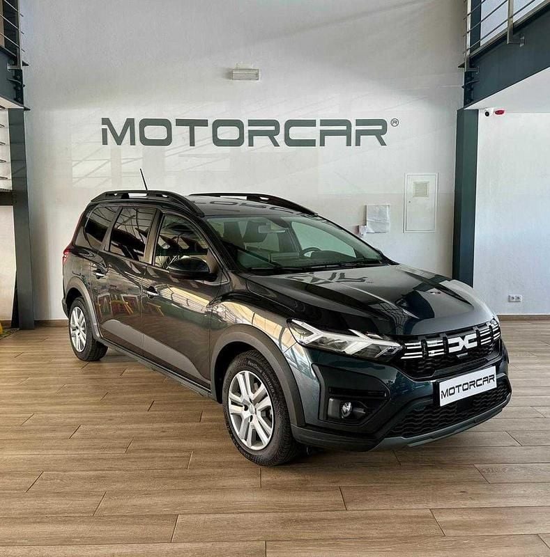 Cinzento Usado 2023 Dacia Jogger | € 18.500 (Preço justo) - Imagem 1/4