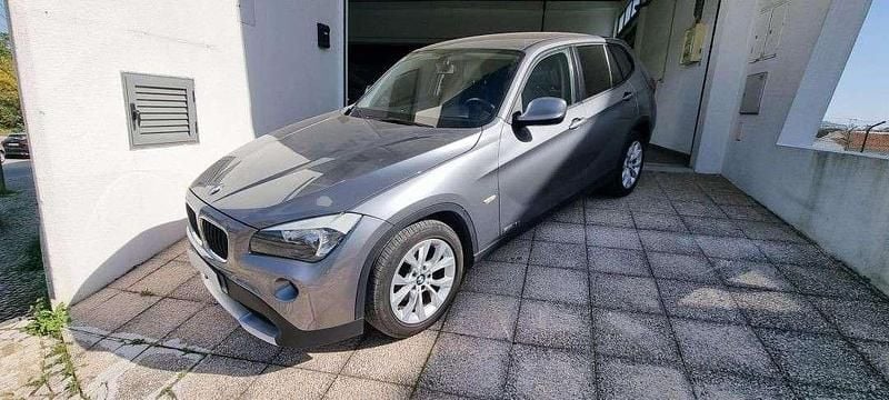 Usado BMW X1 143 HP (105 kW) 2012 Cinzento SUV