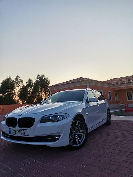 Usado 2011 BMW 520 Sedan | € 16.000 (Preço justo) - Imagem 1/4