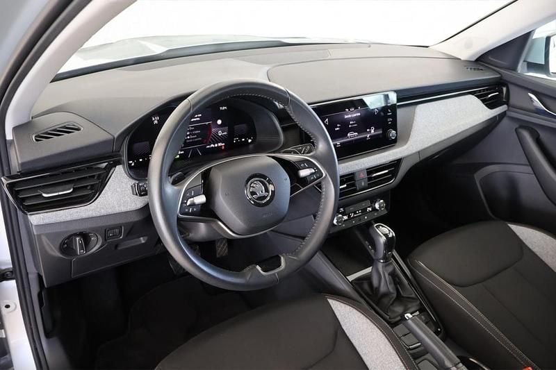 Usado Skoda Kamiq 116 HP (85 kW) 2024 Cinzento SUV