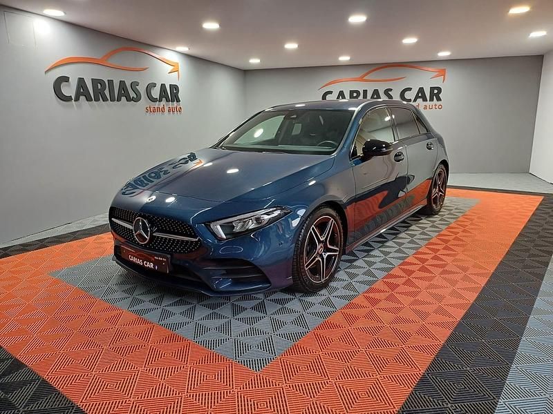 Azul Usado 2022 Mercedes A180 AMG line | € 22.990 (Preço justo) - Imagem 1/4