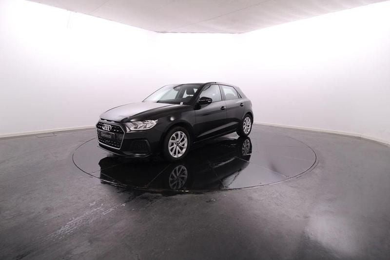 Preto Usado 2024 Audi A1 Sportback Advanced Citadino | € 23.900 (Preço justo) - Imagem 1/4