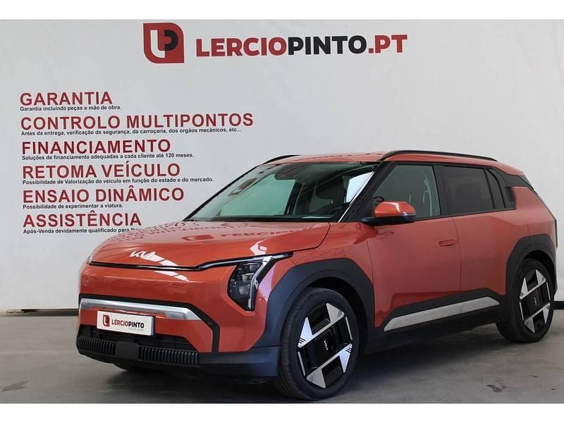 Castanho Usado 2024 Kia EV3 4 SUV | € 37.900 (Bom preço) - Imagem 1/4