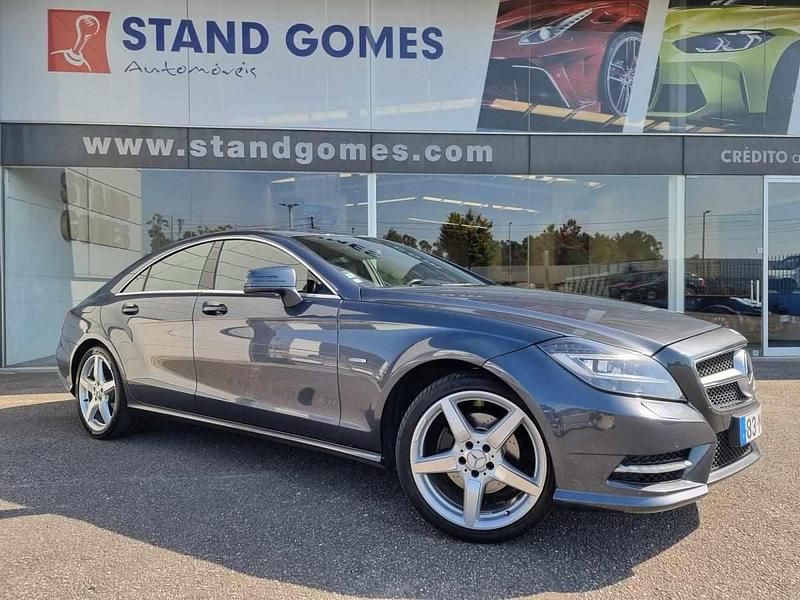 Cinzento Usado 2011 Mercedes CLS250 Sedan | € 19.990 - Imagem 1/4