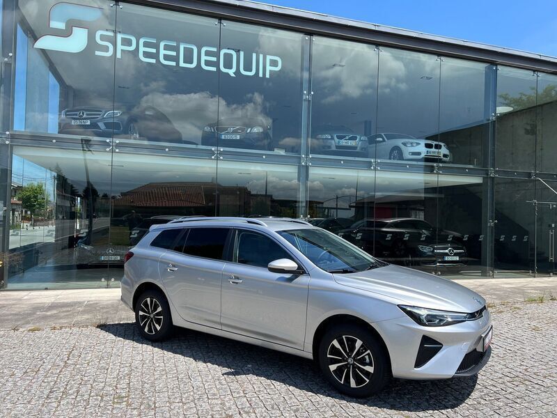 Cinza Novo 2025 MG MG5 EV Comfort Carrinha | € 30.000 - Imagem 1/4