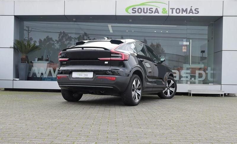 Usado Volvo C40 169 kW (231 HP) 2022 Preto SUV