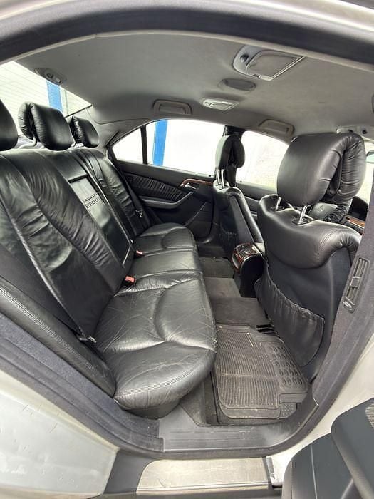 Usado Mercedes S320 230 HP (169 kW) 2000 Sedan