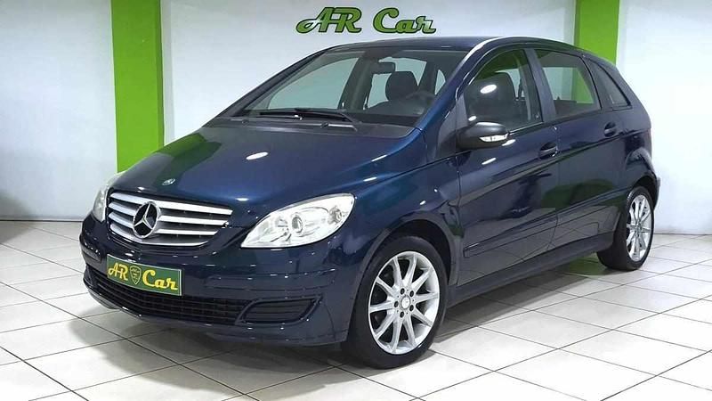 Azul Usado 2006 Mercedes B150 Monovolume | € 5.990 - Imagem 1/4