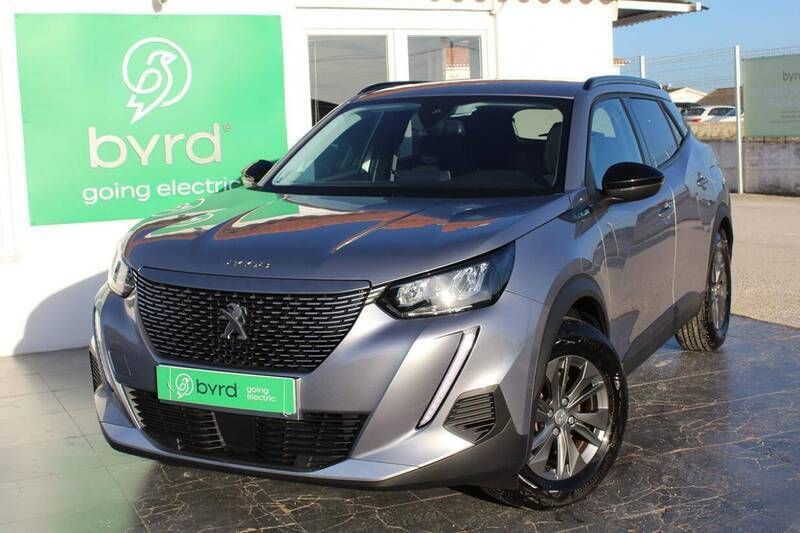 Cinzento Usado 2021 Peugeot e-2008 Allure SUV | € 18.900 (Bom preço) - Imagem 1/4
