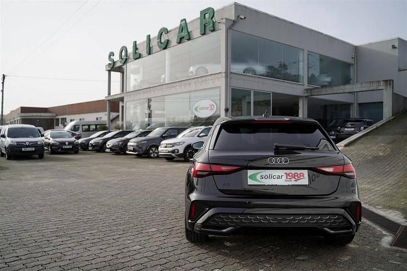 Usado Audi A3 116 HP (85 kW) 2025 Preto