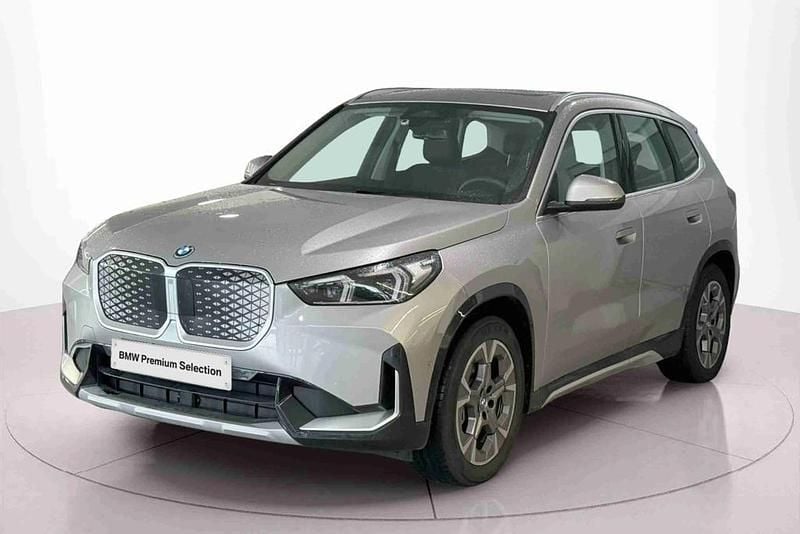Prateado Usado 2025 BMW iX1 xLine SUV | € 46.900 (Preço elevado) - Imagem 1/4