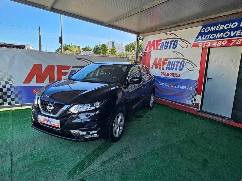 Preto Usado 2019 Nissan Qashqai N-Connecta SUV | € 21.900 (Preço justo) - Imagem 1/4