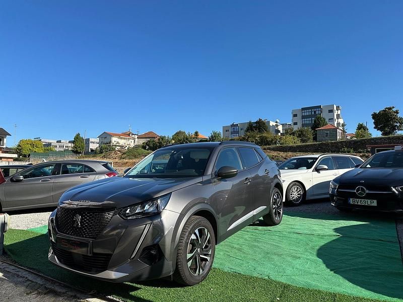 Cinza Usado 2021 Peugeot 2008 Allure SUV | € 19.900 (Preço elevado) - Imagem 1/4