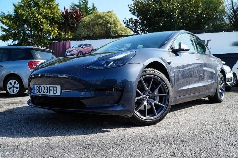 Usado Tesla Model 3 208 kW (283 HP) 2023 Cinza Sedan